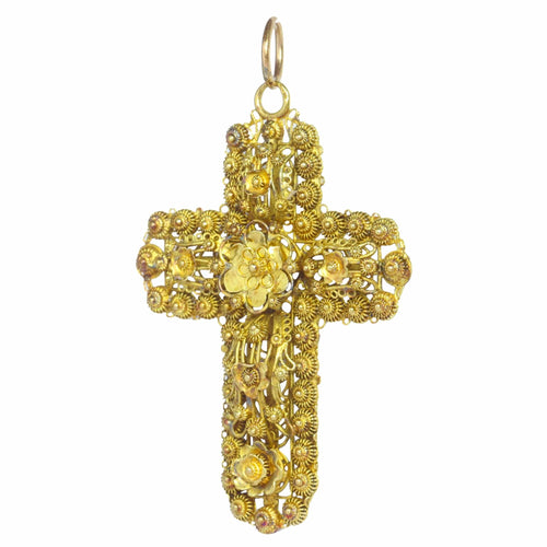 Pendentif Pendentif croix en filigrane d'or 58 Facettes 22298-0347
