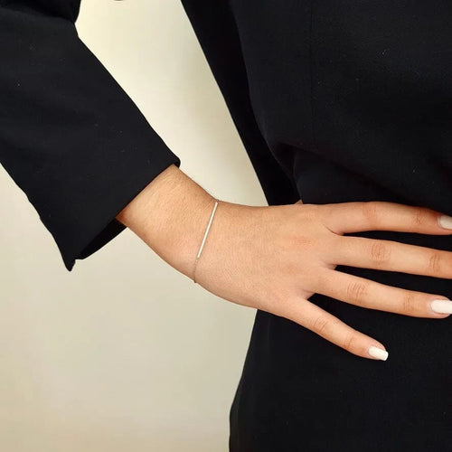 Bracelet Bracelet barrette or blanc diamants 58 Facettes