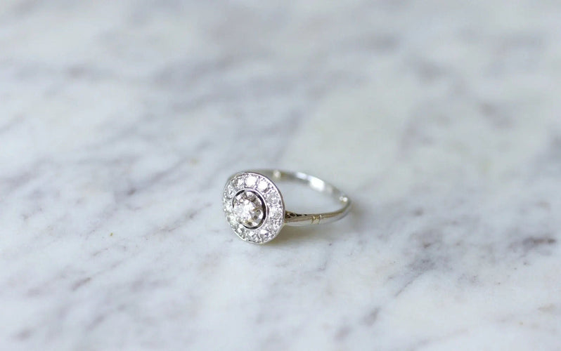 Bague Bague ronde Art Déco platine et diamants 58 Facettes