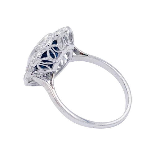 Bague 52 Bague Pompadour, or blanc, platine, saphir et diamants. 58 Facettes 32293