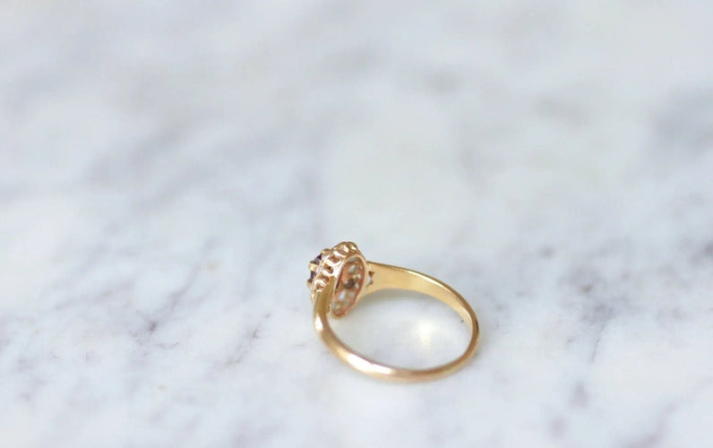 Bague Bague en or rose, rubis, diamants 58 Facettes