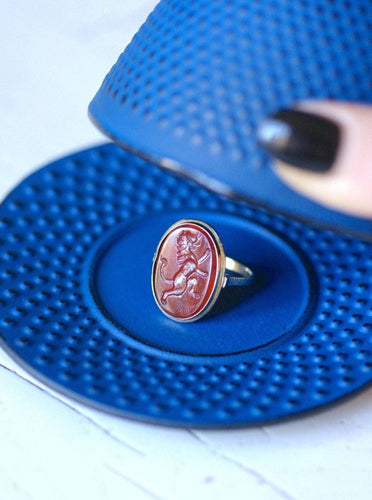 Bague Bague ancienne cornaline intaille lion sur or 58 Facettes
