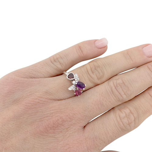 Bague 49 Bague Chaumet, "Attrape-moi...si tu m'aimes", or blanc, améthyste, grenat, diamants. 58 Facettes 32192