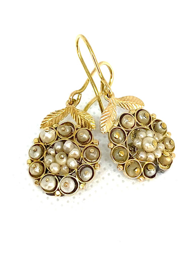 Boucles d'oreilles Dalmatian earrings, about 1830 58 Facettes