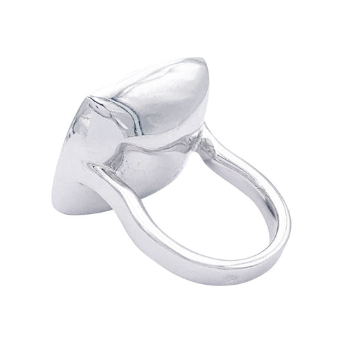 Bague 43 Bague Chanel, "Nuit Noire", or blanc, saphir rose, diamants, émail. 58 Facettes 32572