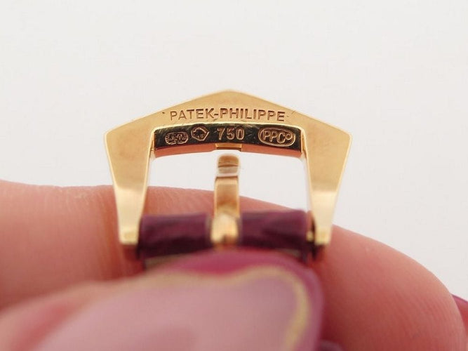 Montre vintage montre PATEK PHILIPPE gondolo twenty 4 29 mm quartz or 18k 58 Facettes 256440