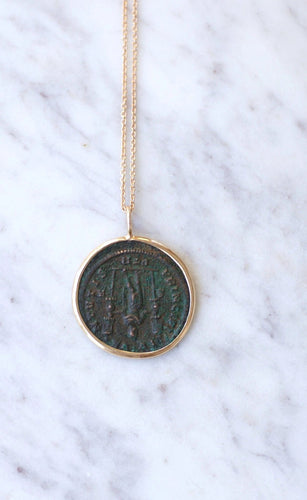 Collier Collier pendentif pièce romaine Constantin 58 Facettes