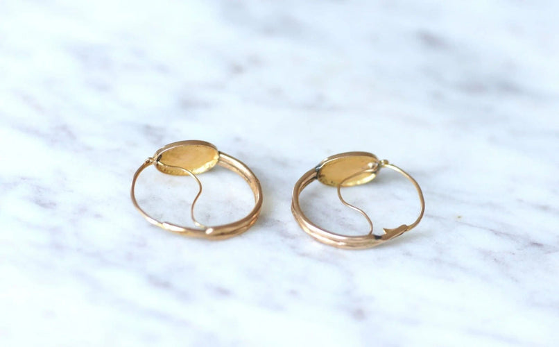 Boucles d'oreilles Boucles d'oreilles poissardes fleur émail 58 Facettes