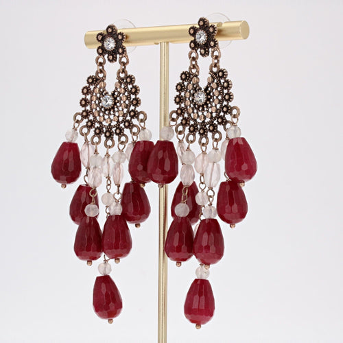 Boucles d'oreilles Boucles d'oreilles chandelier cristaux et rubis 58 Facettes 16-047