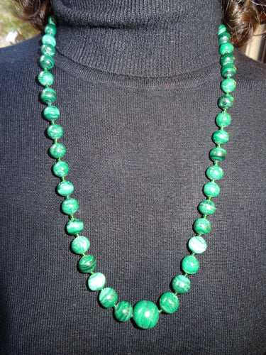 Collier Collier en malachite en chute 58 Facettes