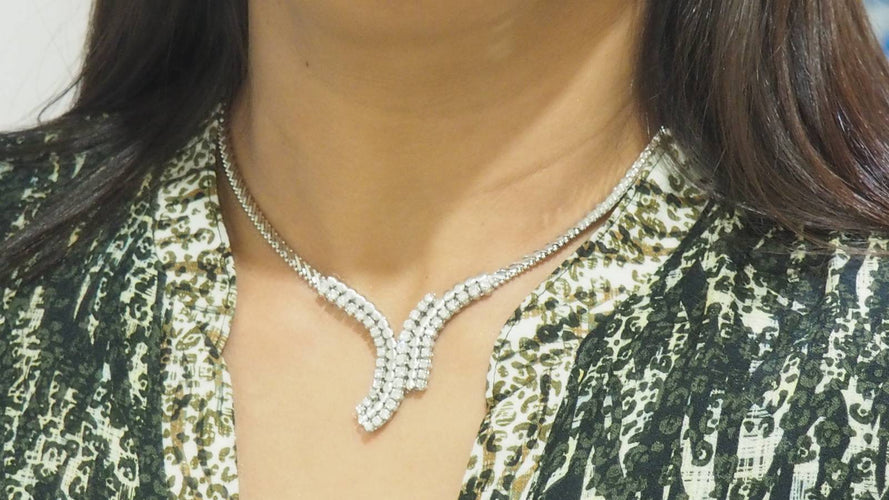 Collier Collier Or blanc Diamants 58 Facettes 31983