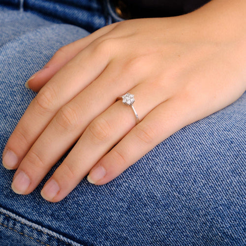 Bague 54 Bague Or blanc Diamants 58 Facettes