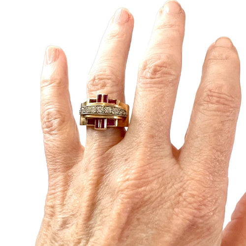 Bague BAGUE TANK DIAMANTS RUBIS SYNTHETIQUES 58 Facettes A2548