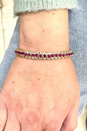 Bracelet Bracelet vintage en or, rubis et diamants 58 Facettes