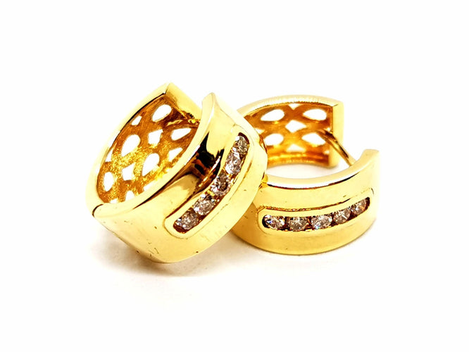Boucles d'oreilles Boucles d'oreilles Créoles Or jaune Diamants 58 Facettes 1467703CN