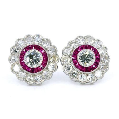 Boucles d'oreilles Boucles d'oreilles diamant rubis platine 58 Facettes D142CB1AA0A44E93A57F3964C740BA1D