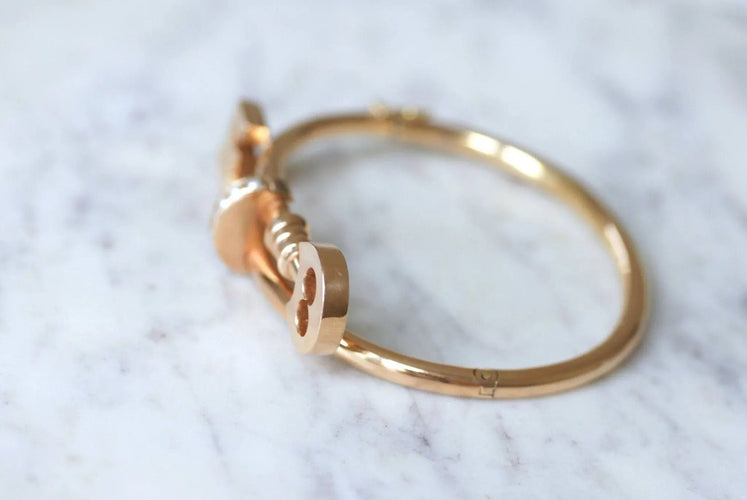 Bracelet Bracelet jonc clé en or rose 58 Facettes