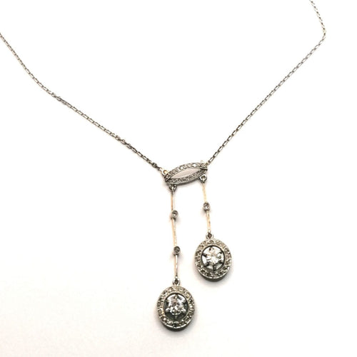 Collier Collier Négligé Ancien Platine, Or blanc et Diamants 58 Facettes 3723