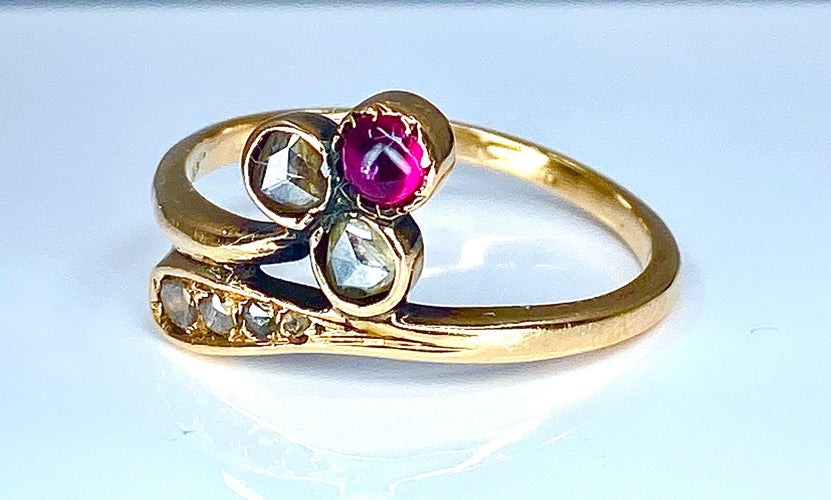 Bague 58 Bague Or jaune Diamants Pierre rouge 58 Facettes AB279