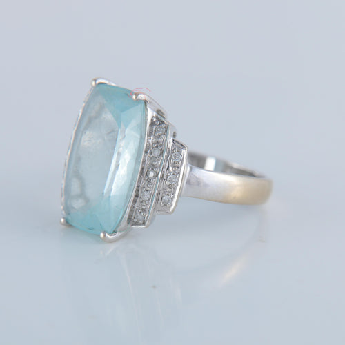 Bague 54 Bague or blanc aigue-marine 58 Facettes