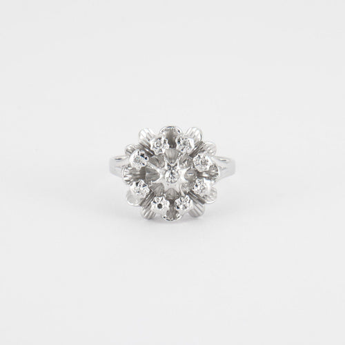 Bague 51 Bague "fleur" or blanc et diamants 58 Facettes P10L5