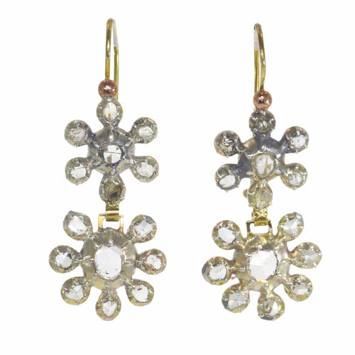 Boucles d'oreilles Pendantes vintage, diamant 58 Facettes 23031-0059