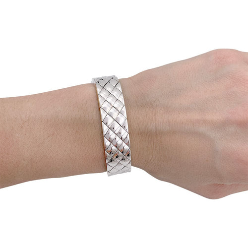 Bracelet Bracelet Chanel, "Matelassé", or blanc. 58 Facettes 32189