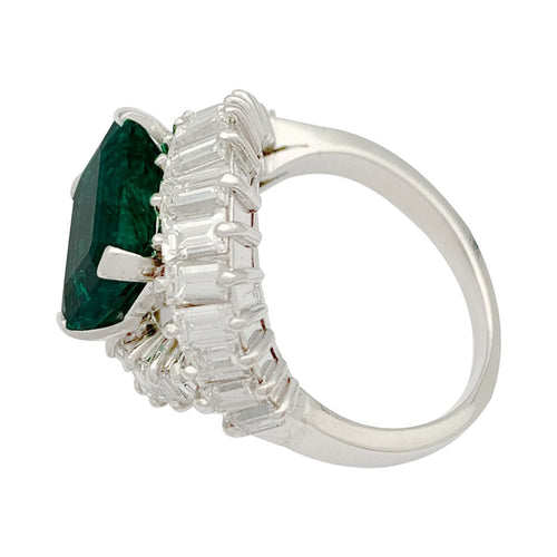 Bague 54 Bague émeraude or blanc, diamants. 58 Facettes 32023