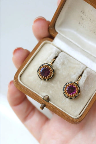 Boucles d'oreilles Boucles d'Oreilles, Email et Grenats 58 Facettes