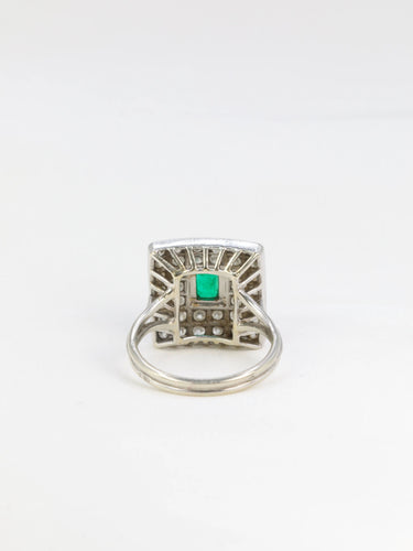 Bague Bague émeraude et diamants 58 Facettes 391.10