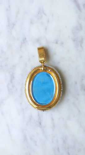 Pendentif Médaillon ouvrant Or jaune Argent Email Diamants Perles 58 Facettes