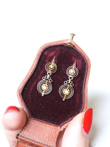 Boucles d'oreilles dormeuses anciennes spirales 58 Facettes