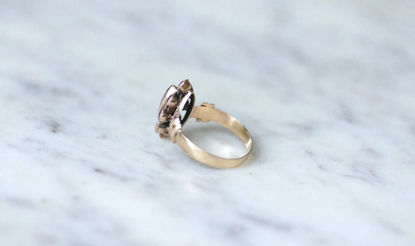 Bague 55 Bague marquise grenats de Perpignan 58 Facettes