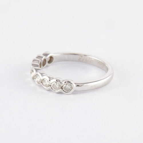 Bague Demi alliance en or gris, diamants, perles 58 Facettes