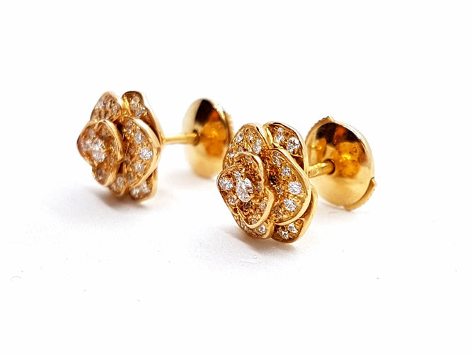 Boucles d'oreilles Boucles d'oreilles Fleur Or rose Diamant 58 Facettes 578707RV