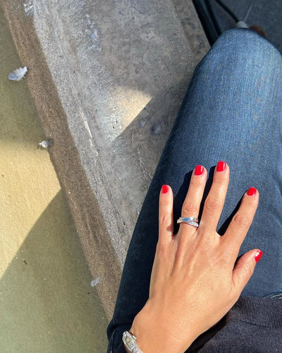 Bague Cartier - bague en or gris, diamants 58 Facettes 1