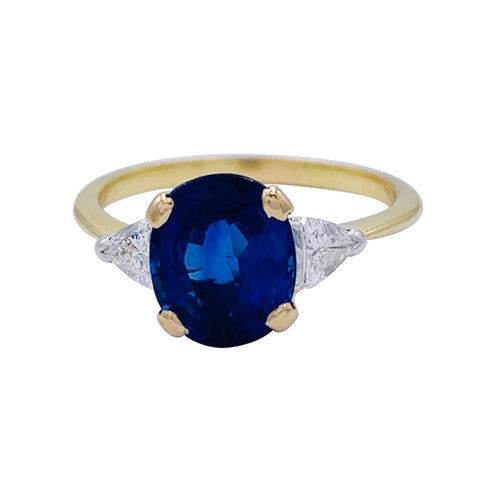 Bague 54 Bague saphir ovale, diamants troïdas. 58 Facettes 32438