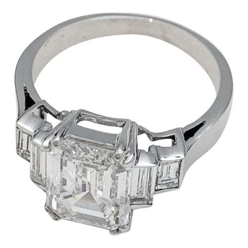Bague 54 Bague diamant 3,05 carats en or blanc. 58 Facettes 30698