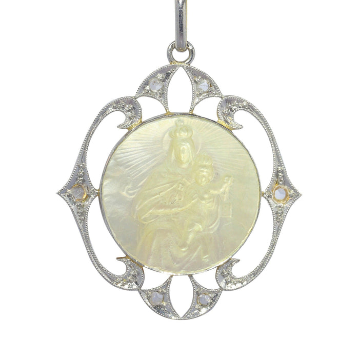 Pendentif Médaille Art Déco diamants Marie et l'enfant Jésus 58 Facettes 23191-0419