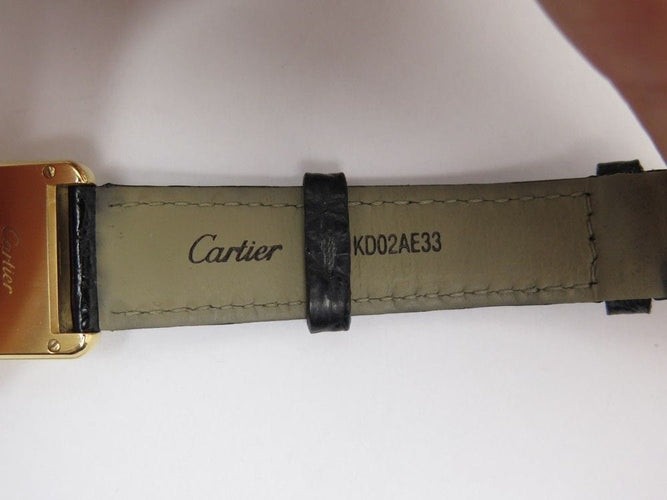 Montre montre tank louis CARTIER 2442 quartz 30 mm en or 18k crocodile 58 Facettes 220473