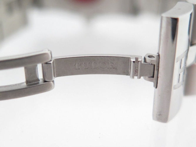 Montre montre TUDOR archeo 30210 tonneau acier femme 30 mm quartz 58 Facettes 193239