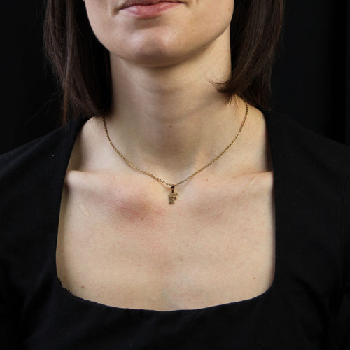 Pendentif Breloque or jaune lettre F 58 Facettes CVP98