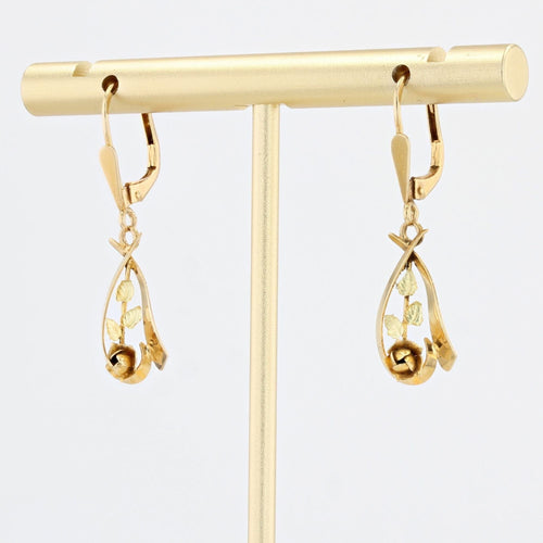 Boucles d'oreilles Boucles d'oreilles pendantes à la rose 58 Facettes 19-456G