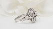 Bague 52 Bague marguerite en or blanc platine et diamants 58 Facettes 32491