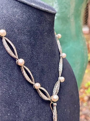 Collier Collier En Platine Et Perles Fines 58 Facettes 1026436