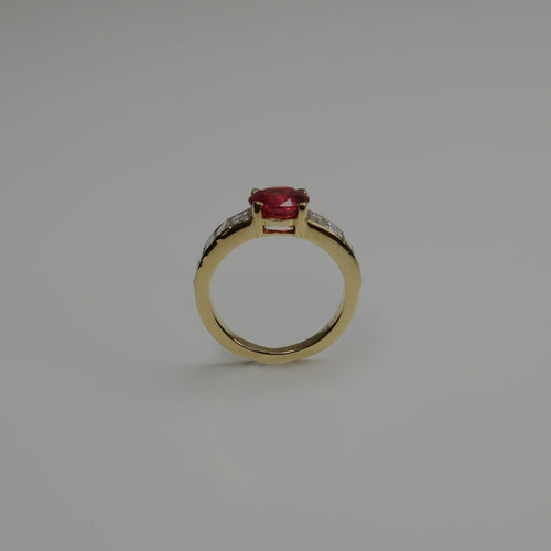 Bague 49 Van Cleef & Arpels - Bague Spinelle et Diamants 58 Facettes