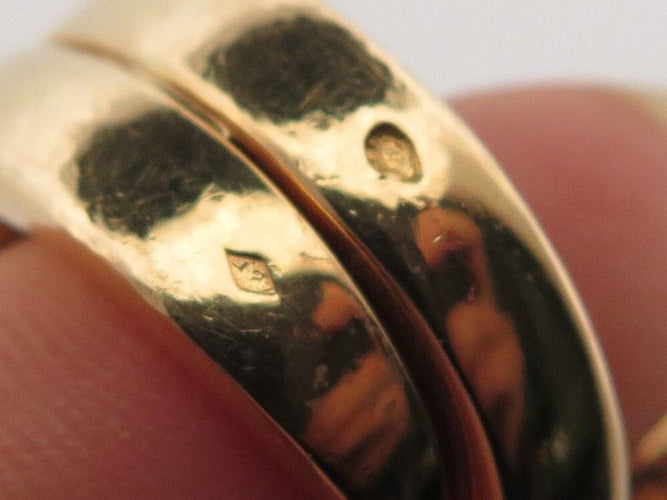 Bague 53 vintage bague CARTIER ying et yang pavage 160 diamants 5.25ct or 18k 58 Facettes 256021