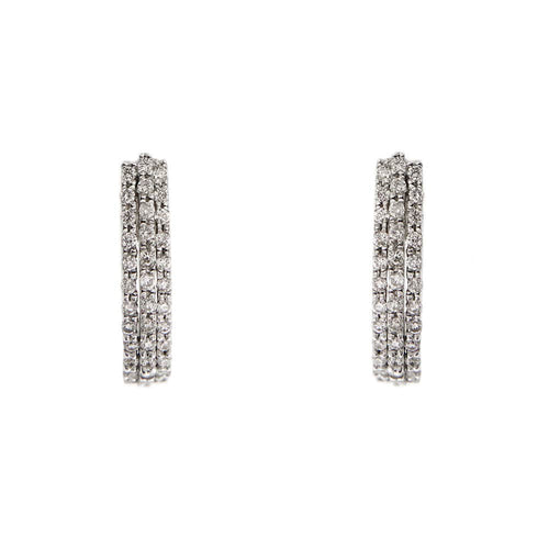 Boucles d'oreilles Boucles d'oreilles clous diamants 58 Facettes 29814