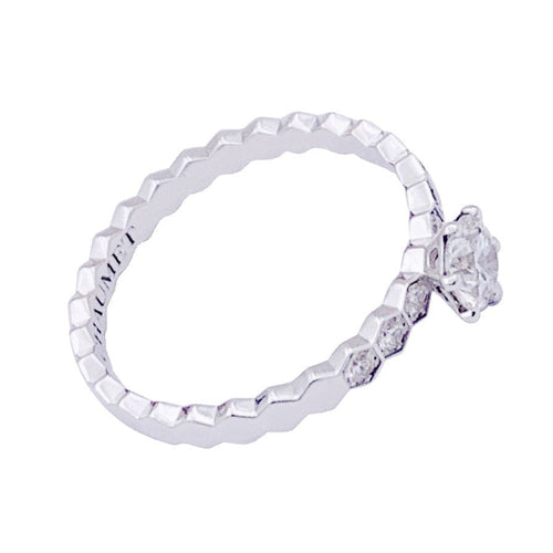 Bague 51 Bague Chaumet "Solitaire Bee my Love" or blanc, diamants. 58 Facettes 33480