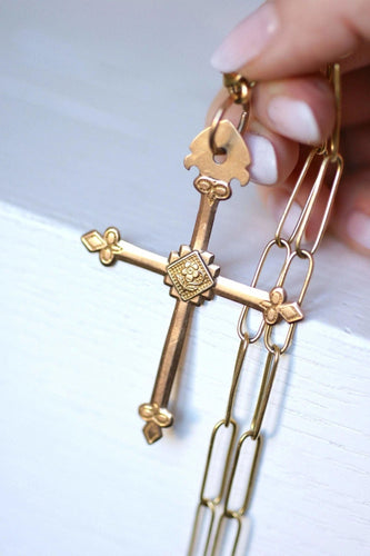 Pendentif Croix Jeannette ancienne régionale en or rose 18Kt 58 Facettes